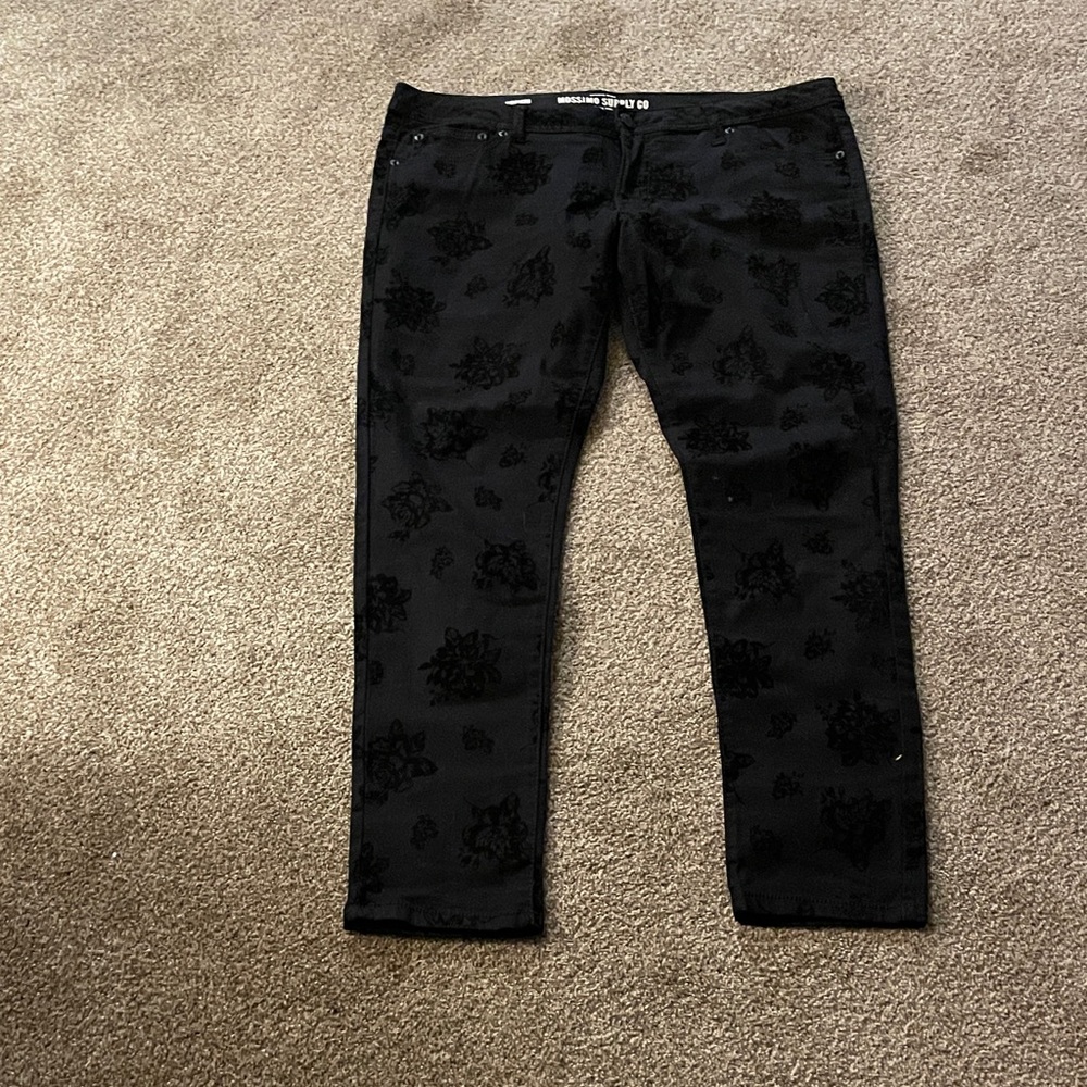 Mossimo Supply Co. Black Skinny Jeans With Floral Design